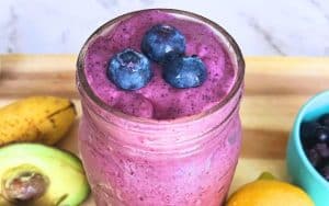 Avocado Blueberry banana smoothie