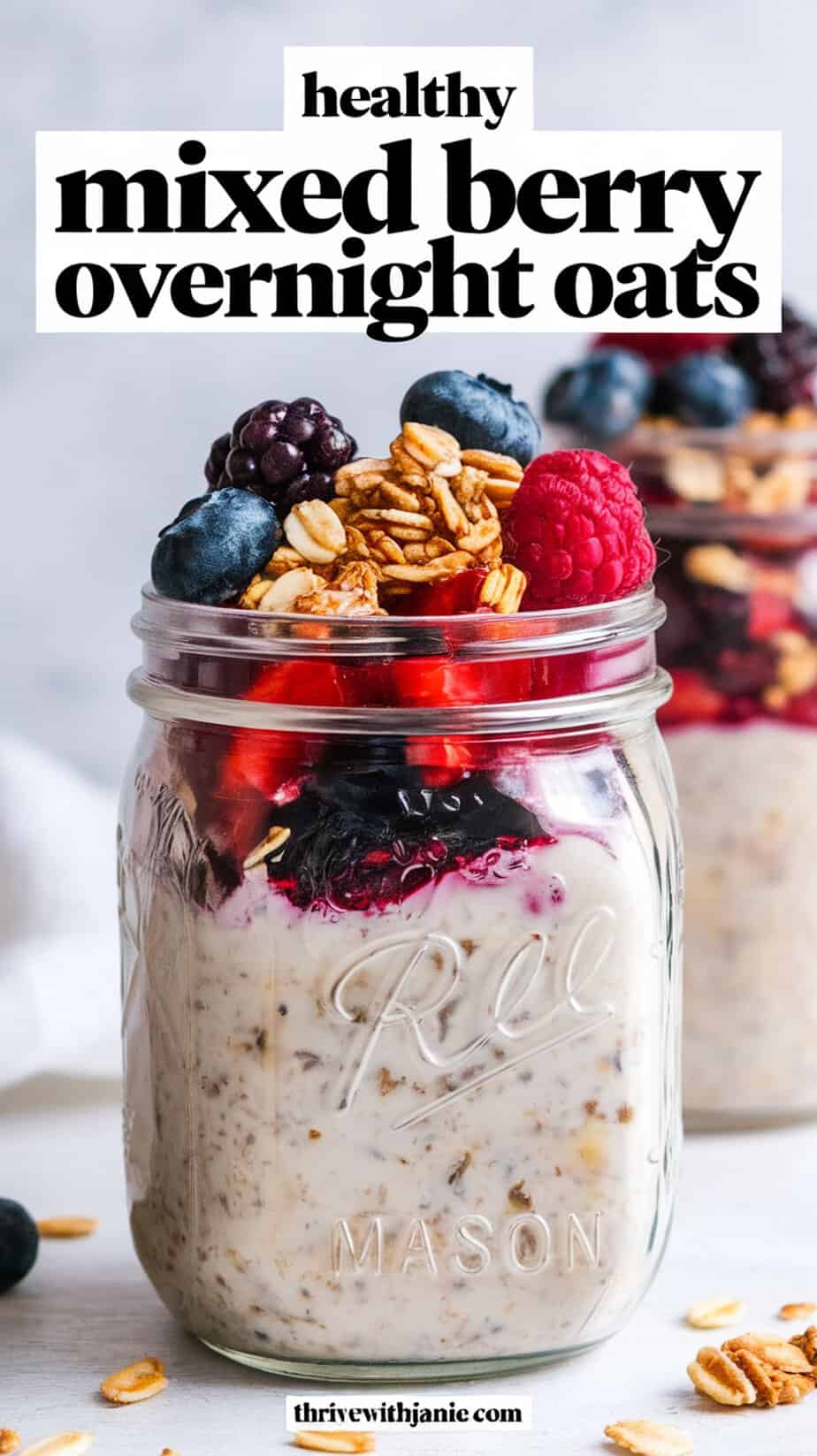 mixed berry overnight oats