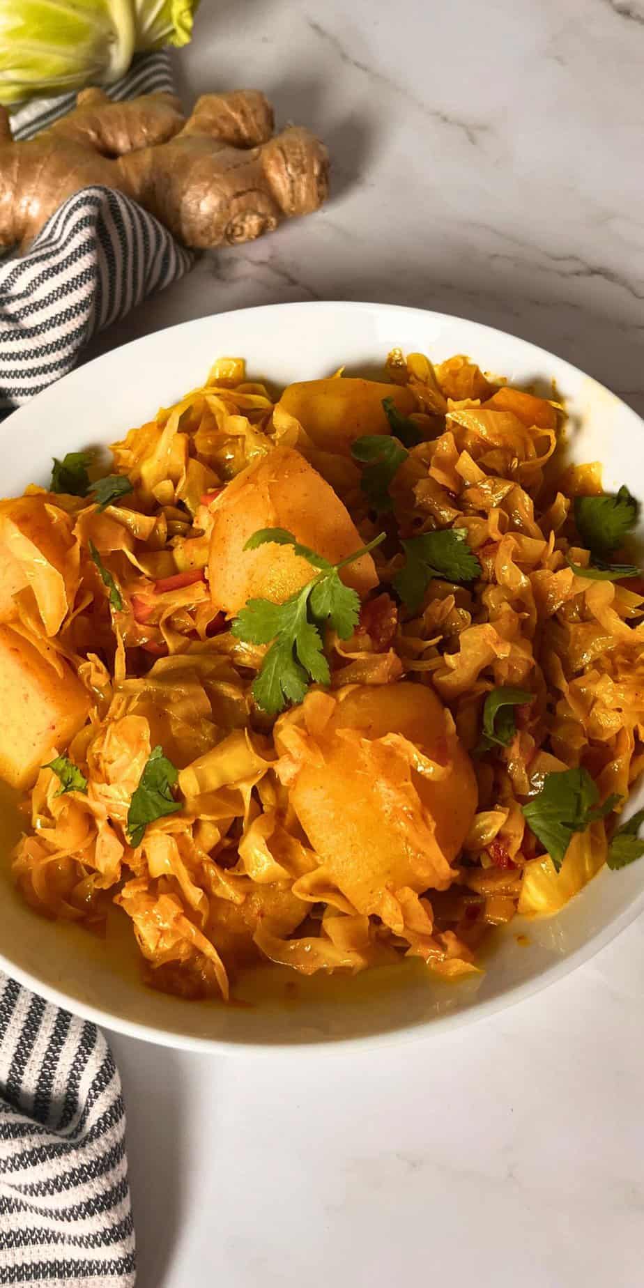 curry cabbage and potatoes