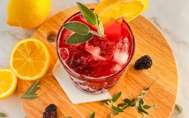 blackberry sage lemonade