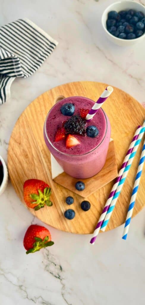 Mixed berry smoothie